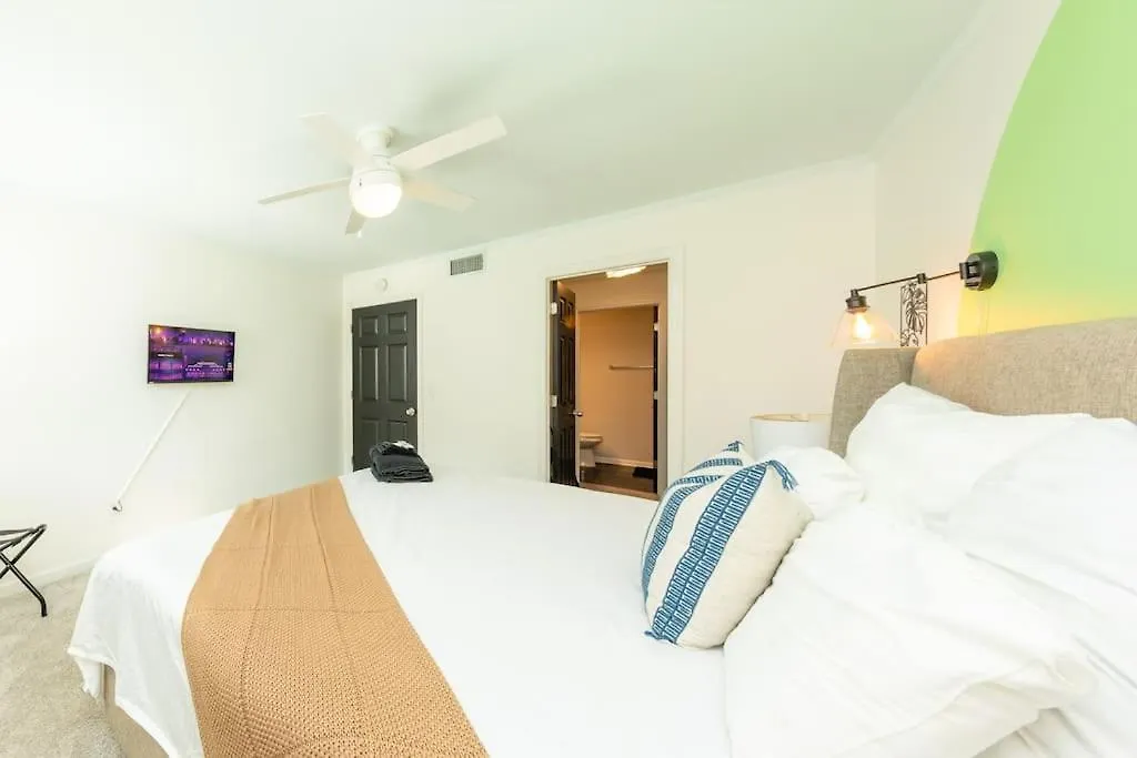 Modern 2Br With Optional Parking Near Vanderbilt & Music Row, Walk To Centennial Park & Mins To Broadway 내슈빌